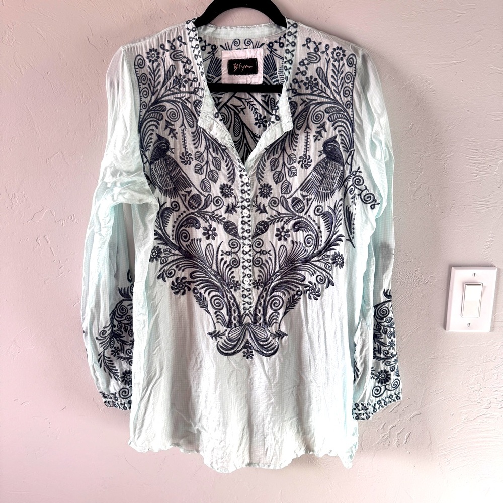 Johnny Was BIYA Sulk Blouse Tunic with Embroidery